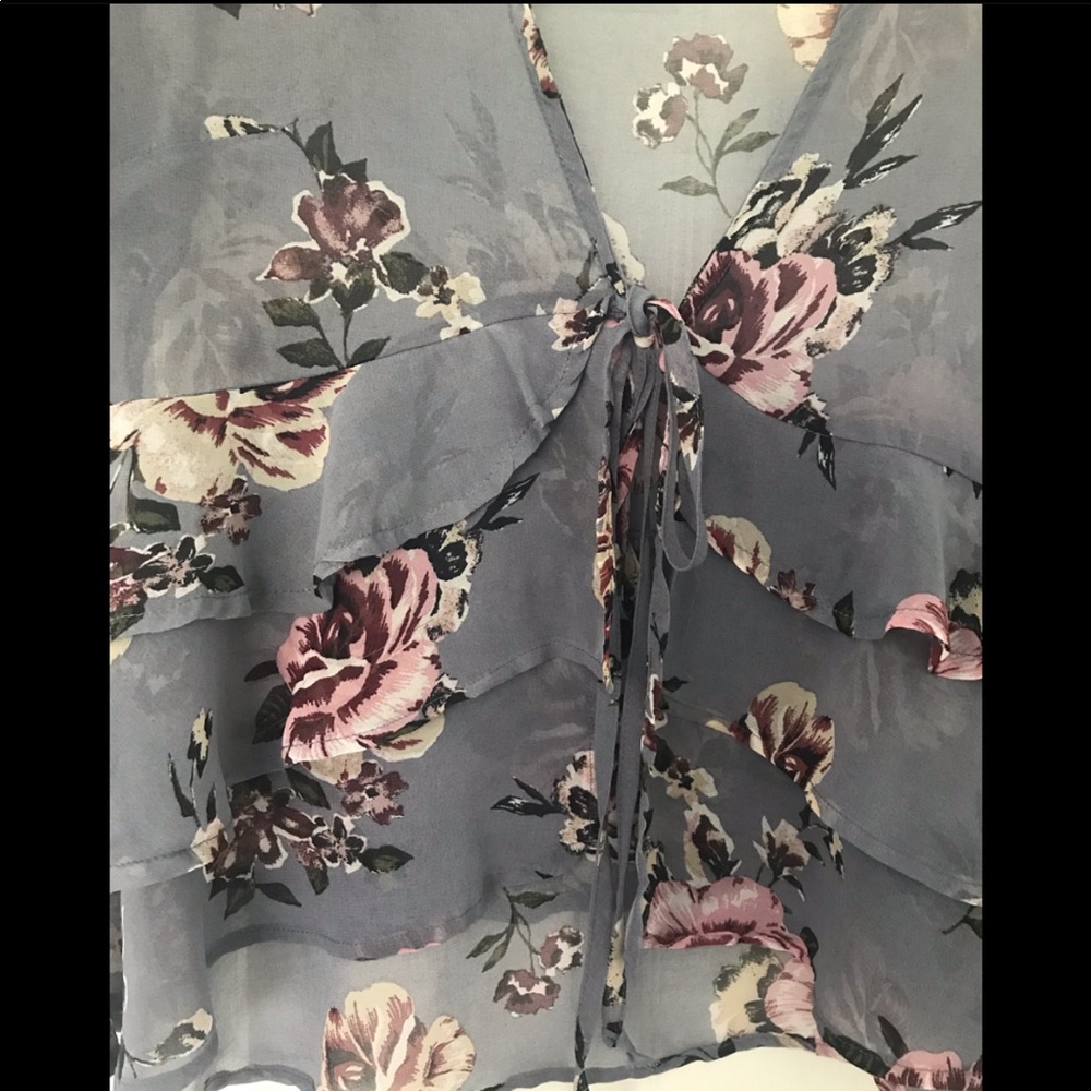 Blouse - Picture 3 of 4